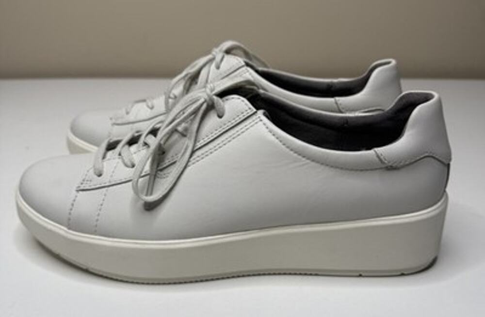 Clarks Collection Layton Sneaker Womens 10 Grey Leather Platform Lace Up Shoes